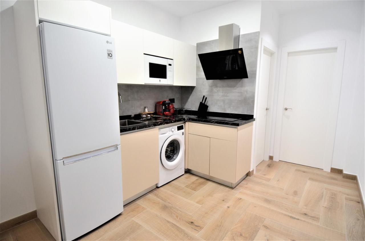 Del Convento Centro Historico 2A Apartment มาลากา ภายนอก รูปภาพ