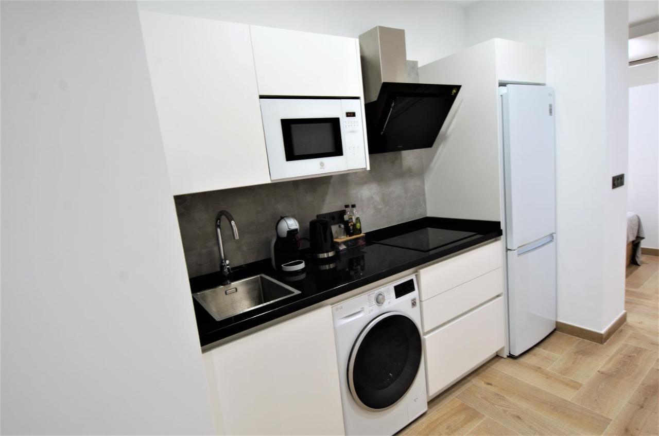 Del Convento Centro Historico 2A Apartment มาลากา ภายนอก รูปภาพ