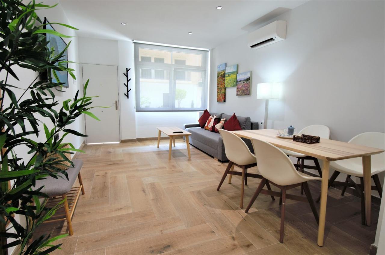 Del Convento Centro Historico 2A Apartment มาลากา ภายนอก รูปภาพ